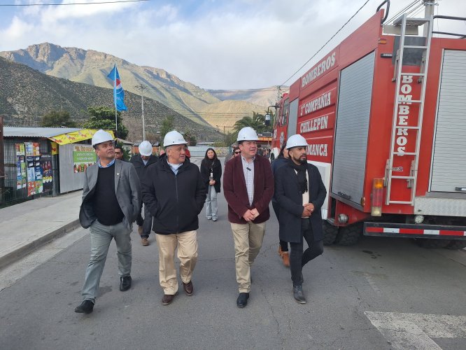 Destacan avance en la reposición del cuartel de Bomberos de Chillepín de Salamanca Destacan avance en la reposición del cuartel de Bomberos de Chillepín de Salamanca