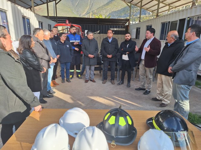 Destacan avance en la reposición del cuartel de Bomberos de Chillepín de Salamanca Destacan avance en la reposición del cuartel de Bomberos de Chillepín de Salamanca