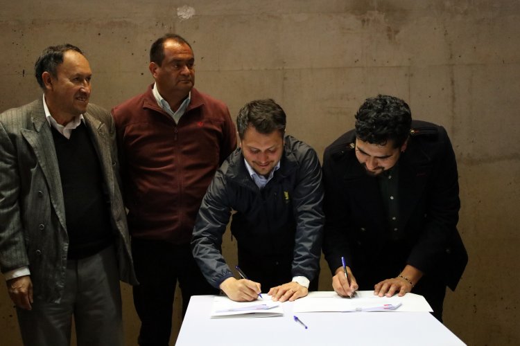 En Salamanca firman convenio para construir Centro Integral del Adulto Mayor En Salamanca firman convenio para construir Centro Integral del Adulto Mayor