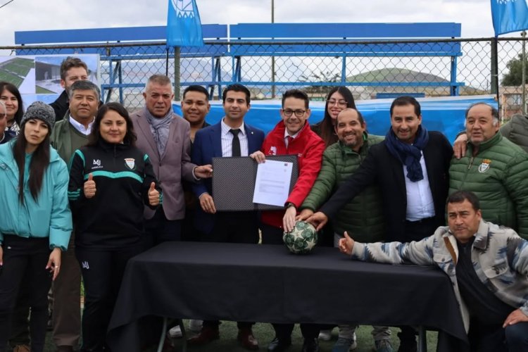 Inversión histórica de más de $5.400 millones transformará el fútbol amateur en Ovalle Inversión histórica de más de $5.400 millones transformará el fútbol amateur en Ovalle