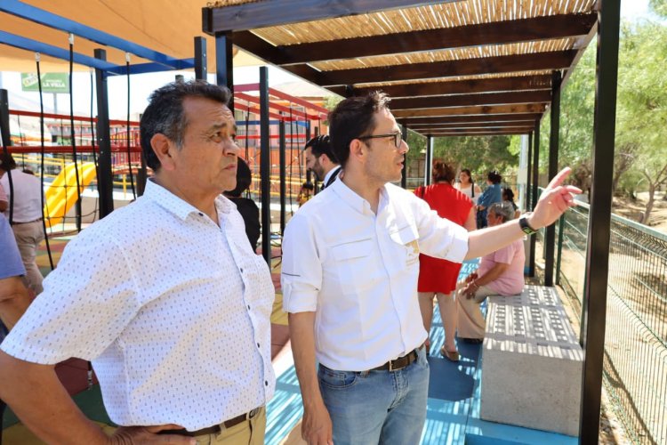 Inauguran nueva plaza en Villa Pueblo Nuevo de Punitaqui